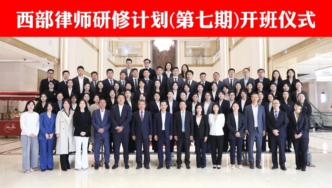 合影.jpg